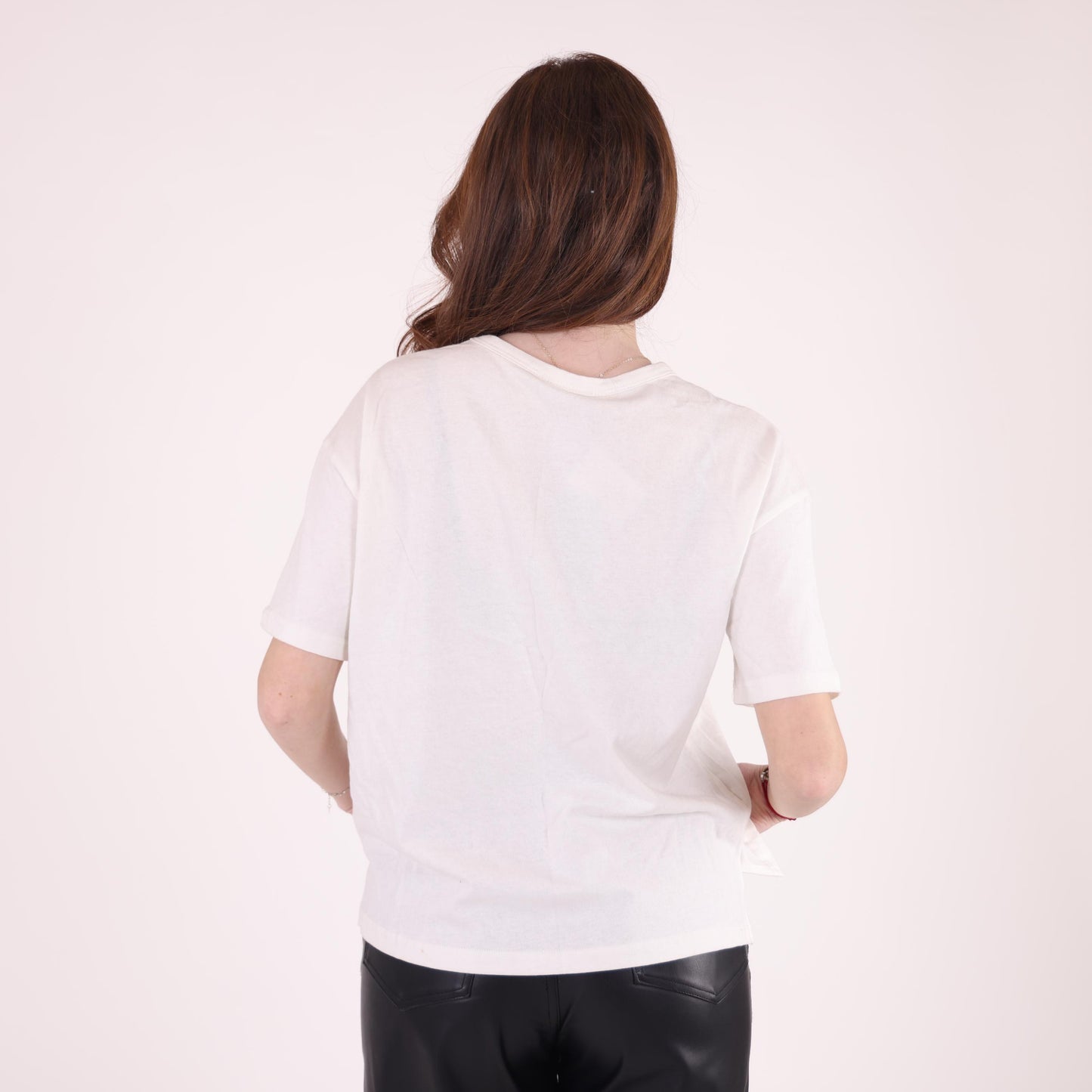 White Graphic T-Shirt with "No Copyright" Print