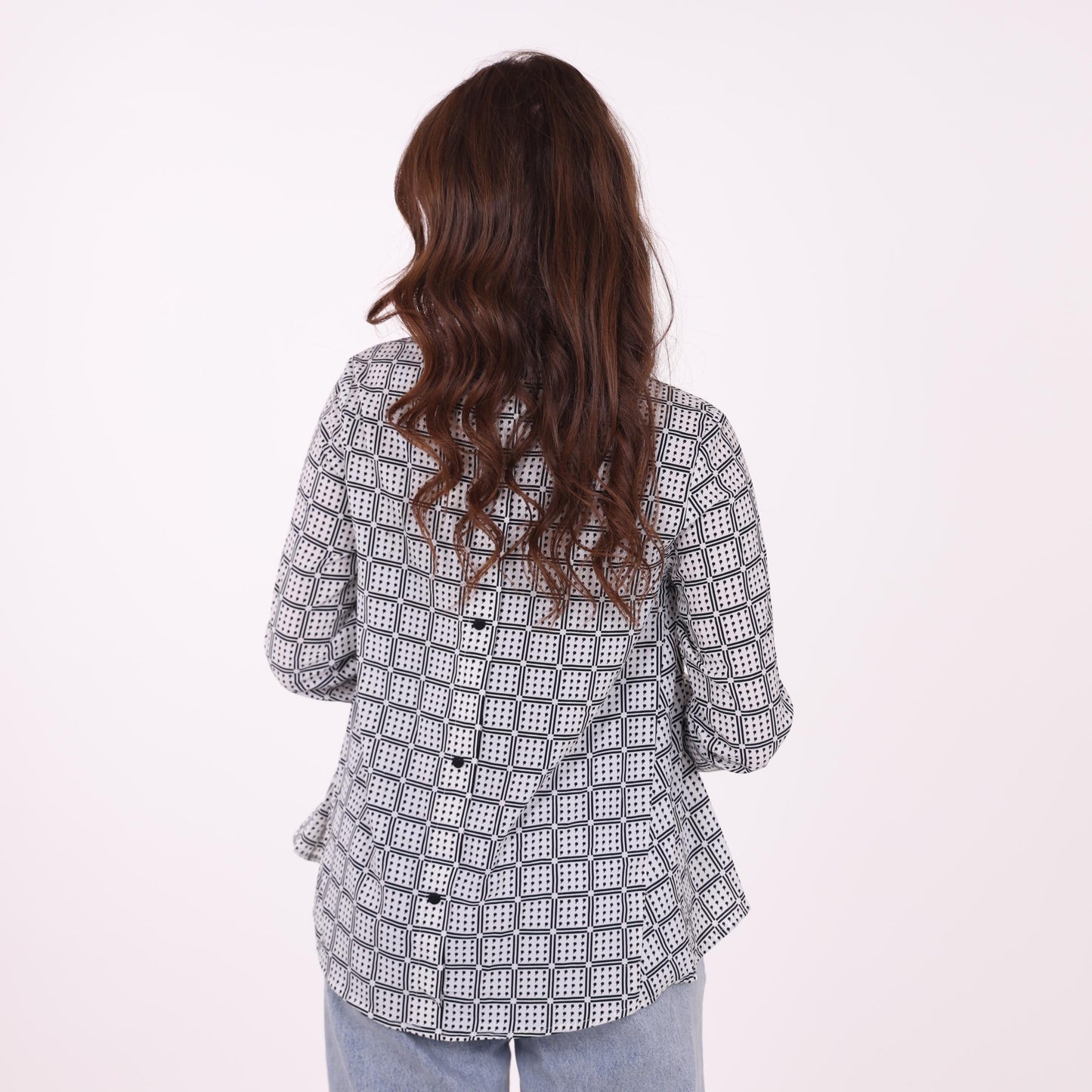 Black and White Geometric Print Top with Flowy Hem