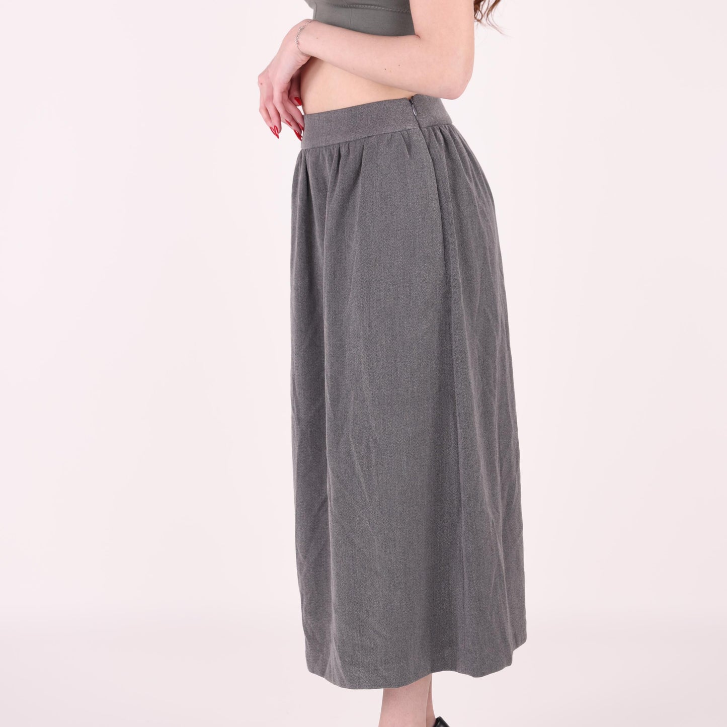 Elegant High-Waisted Grey Maxi Skirt