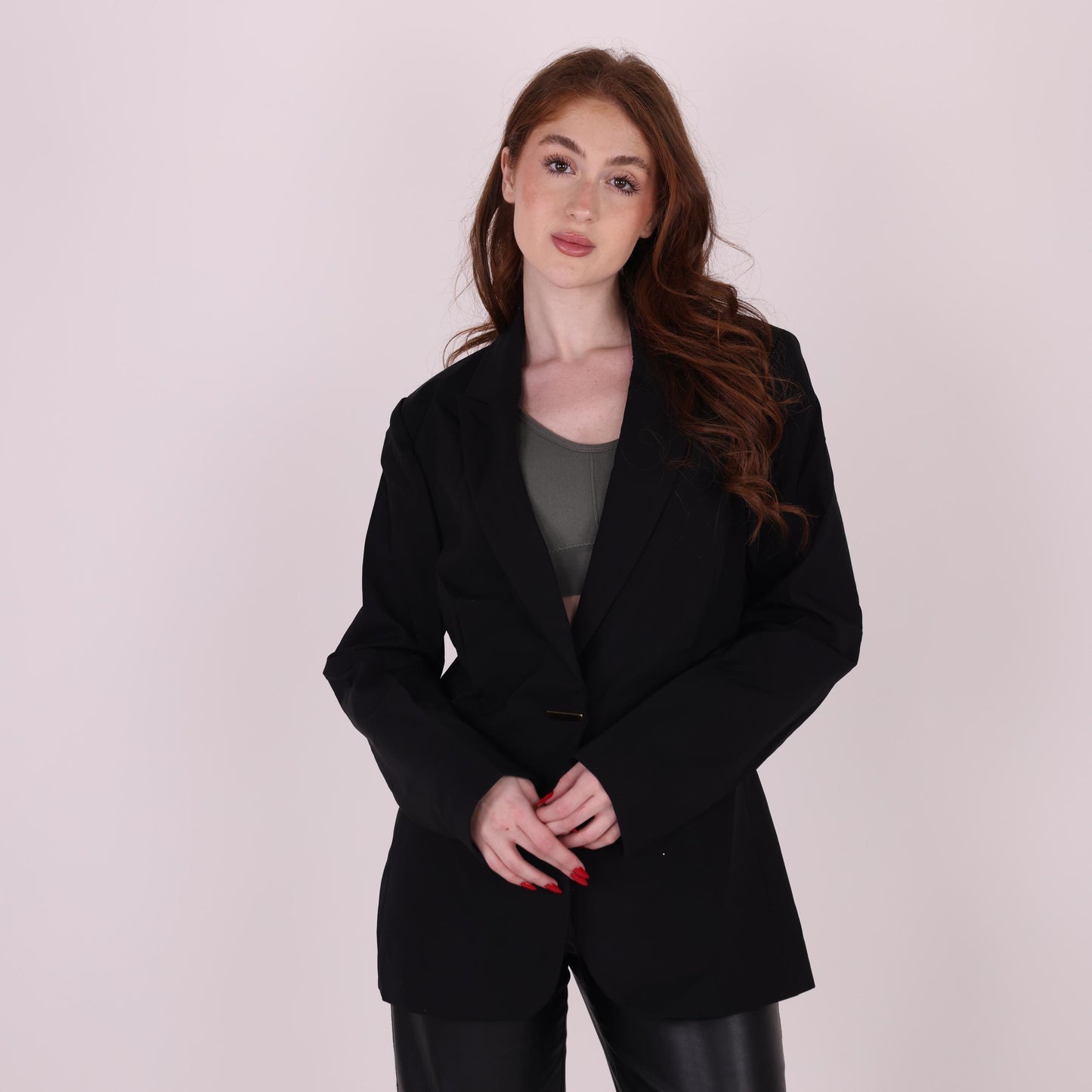 Classic Black Blazer with Tailored Fit